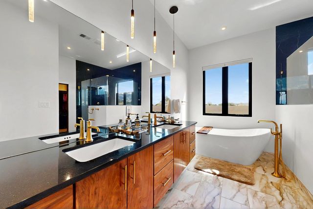 2 Brazos Trail, Placitas, NM 87043