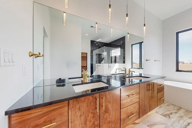 2 Brazos Trail, Placitas, NM 87043