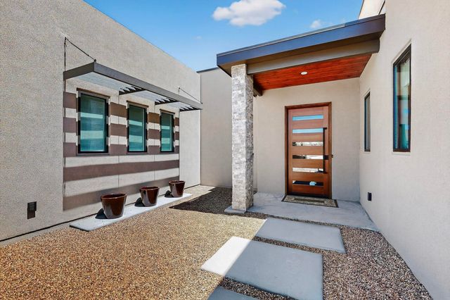 2 Brazos Trail, Placitas, NM 87043