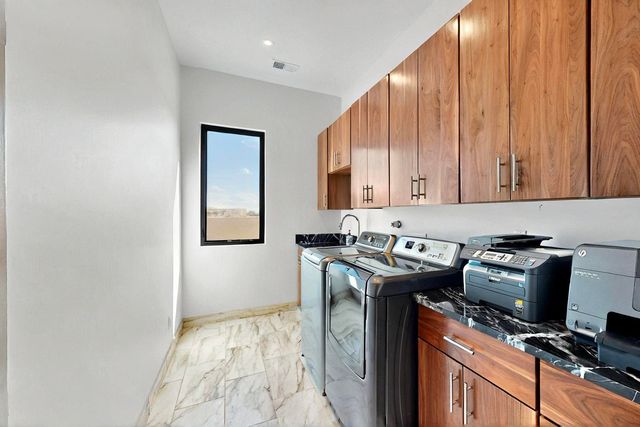 2 Brazos Trail, Placitas, NM 87043