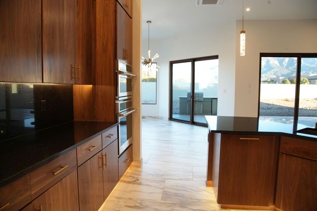 2 Brazos Trail, Placitas, NM 87043