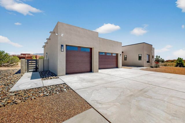 2 Brazos Trail, Placitas, NM 87043