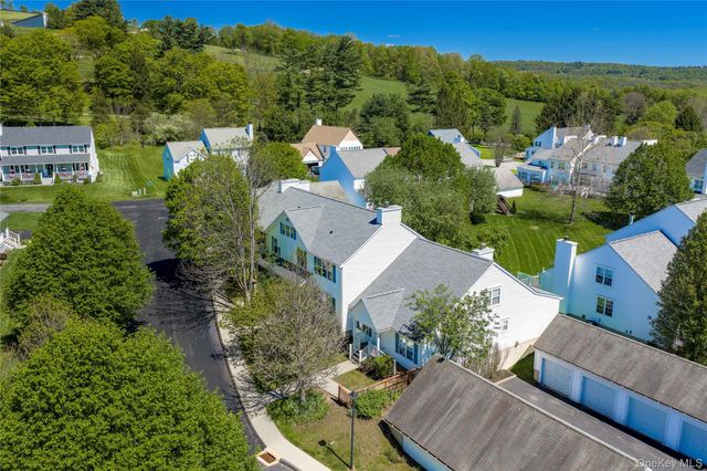 12 John Kane Court, Pawling, NY 12564