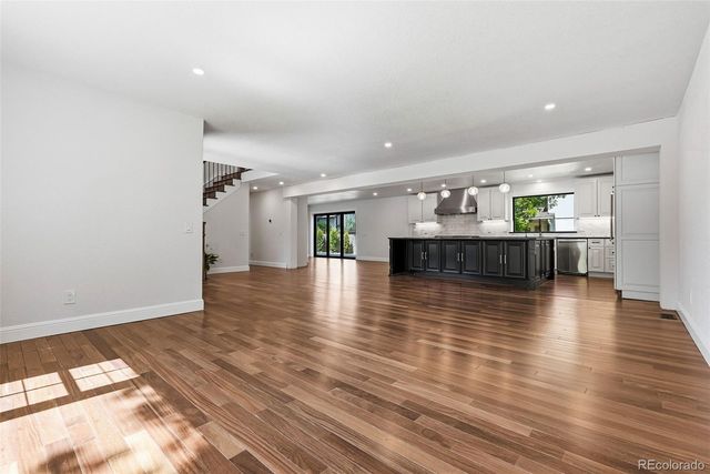 5557 S Hillside Street, Greenwood Village, CO 80111