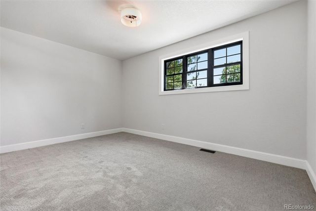 5557 S Hillside Street, Greenwood Village, CO 80111