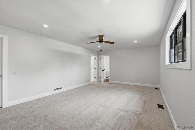 5557 S Hillside Street, Greenwood Village, CO 80111