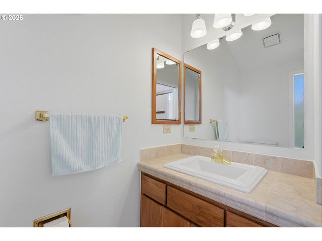 15508 Ne 28TH Ave, Vancouver, WA 98686