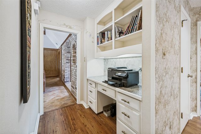 3910 Cross Bend Court, Arlington, TX 76016