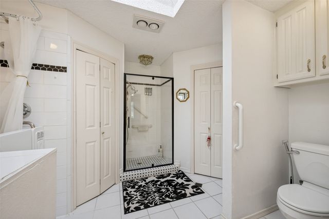 3910 Cross Bend Court, Arlington, TX 76016