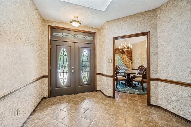 3910 Cross Bend Court, Arlington, TX 76016