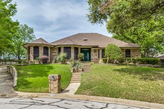 3910 Cross Bend Court, Arlington, TX 76016