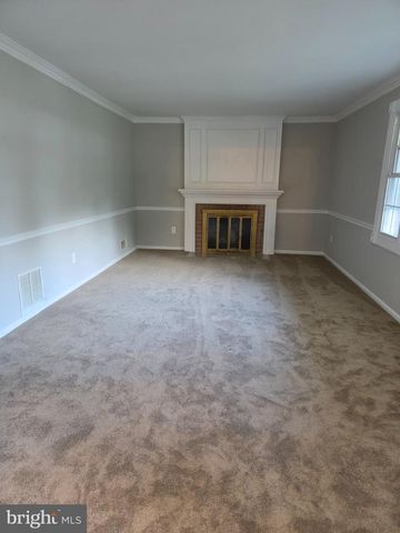 6703 HUNTSMAN BLVD, Springfield, VA 22152