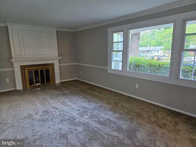 6703 HUNTSMAN BLVD, Springfield, VA 22152