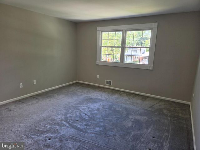 6703 HUNTSMAN BLVD, Springfield, VA 22152