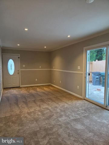 6703 HUNTSMAN BLVD, Springfield, VA 22152