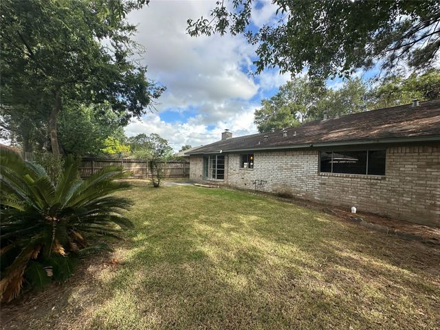 743 Voyager Drive, Houston, TX 77062