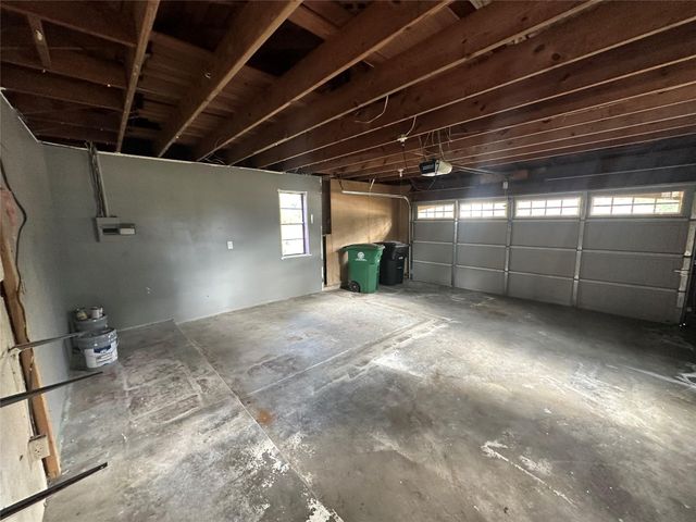 743 Voyager Drive, Houston, TX 77062