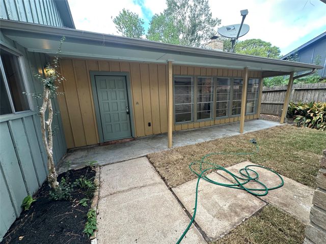 743 Voyager Drive, Houston, TX 77062