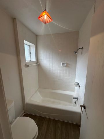 743 Voyager Drive, Houston, TX 77062