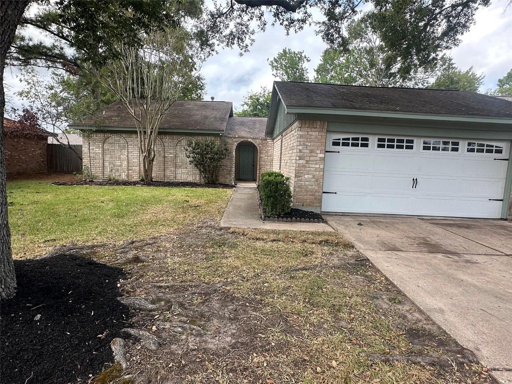 743 Voyager Drive, Houston, TX 77062