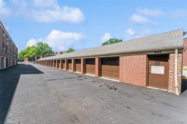217-22A 73rd Avenue Upper, Oakland Gardens, NY 11364