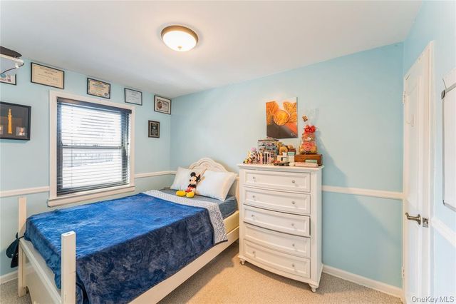 217-22A 73rd Avenue Upper, Oakland Gardens, NY 11364