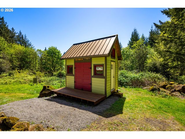 27017 Ne 44TH St, Camas, WA 98607