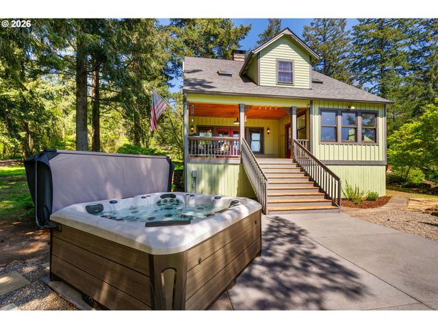 27017 Ne 44TH St, Camas, WA 98607