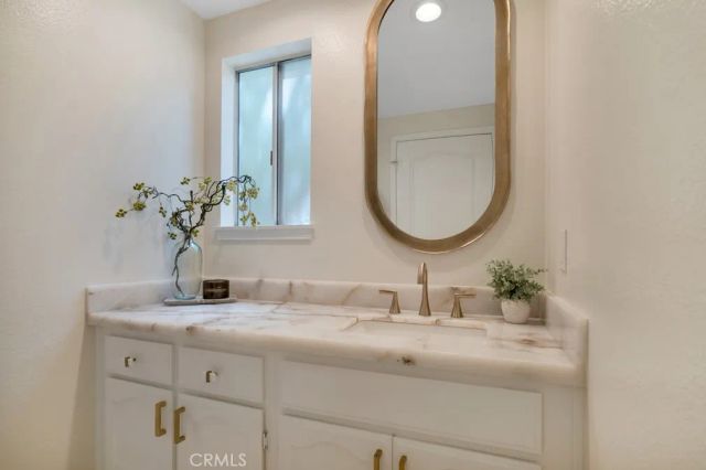19954 Crystal Hills Lane, Porter Ranch, CA 91326