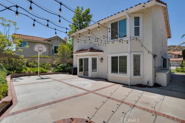 19954 Crystal Hills Lane, Porter Ranch, CA 91326