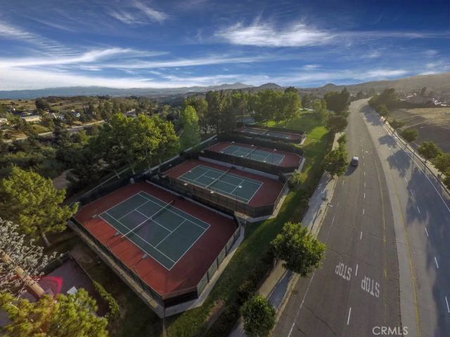 19954 Crystal Hills Lane, Porter Ranch, CA 91326