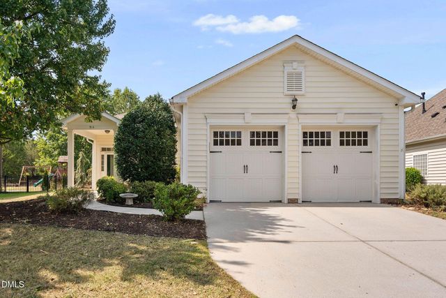 914 Tupelo Glen Court, Fuquay Varina, NC 27526