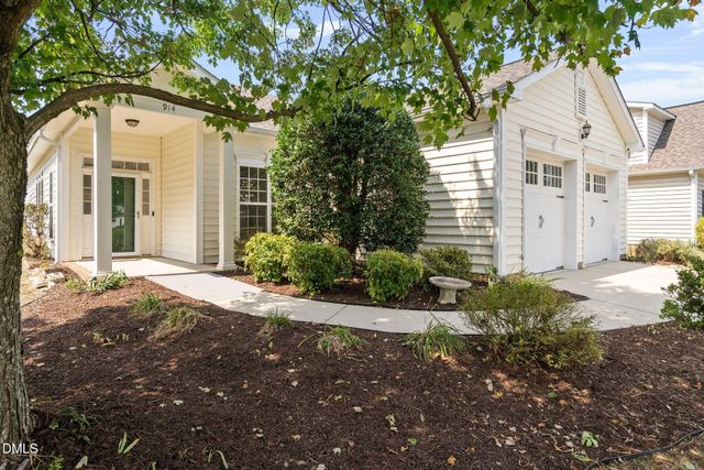 914 Tupelo Glen Court, Fuquay Varina, NC 27526
