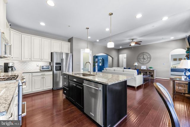 7918 MCNEAL FARM CIR, Baltimore, MD 21237