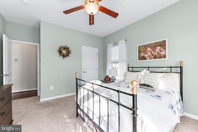 7918 MCNEAL FARM CIR, Baltimore, MD 21237