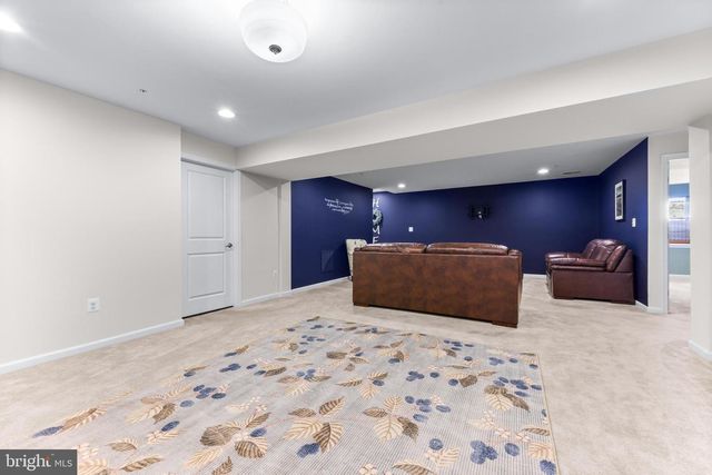 7918 MCNEAL FARM CIR, Baltimore, MD 21237
