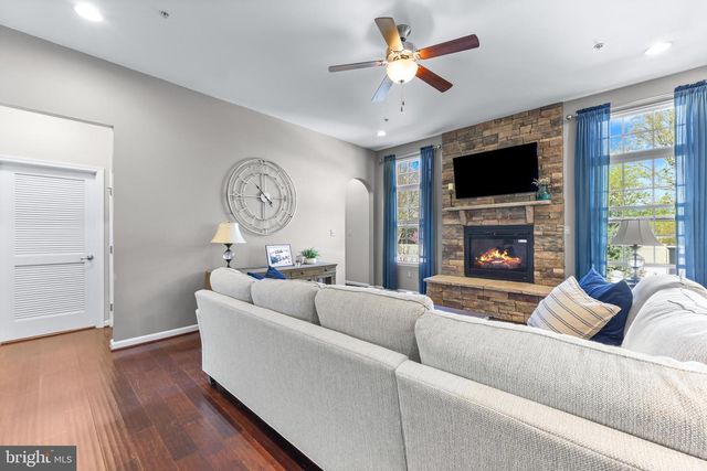 7918 MCNEAL FARM CIR, Baltimore, MD 21237