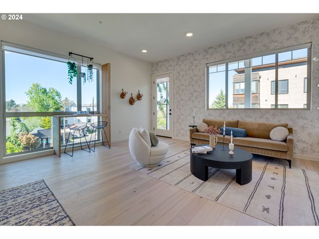 4329 N MISSISSIPPI Ave 9, Portland, OR 97217