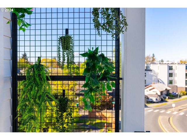 4329 N MISSISSIPPI Ave 9, Portland, OR 97217