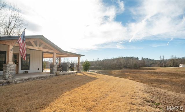 614 Water Tower Road, Van Buren, MO 63965