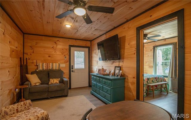 614 Water Tower Road, Van Buren, MO 63965