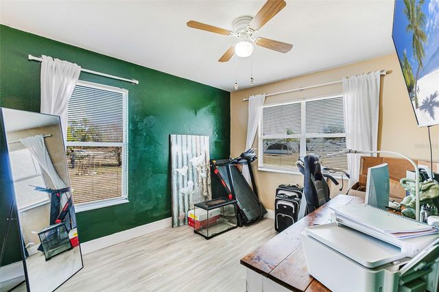 323 GREENWOOD AVENUE, Lehigh Acres, FL 33936