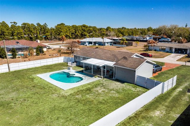 323 GREENWOOD AVENUE, Lehigh Acres, FL 33936