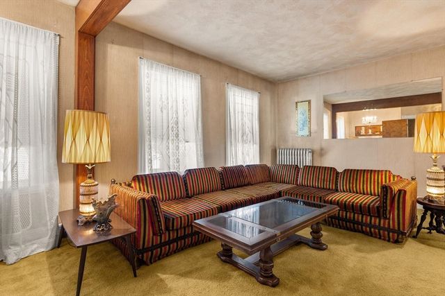 101 Pagoda Street, Milton, MA 02186
