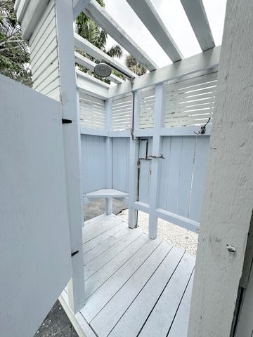 4490 NE Indian River Drive, Jensen Beach, FL 34957