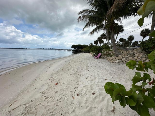 4490 NE Indian River Drive, Jensen Beach, FL 34957