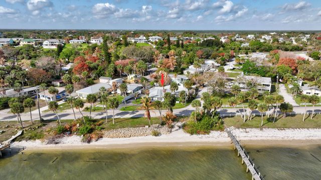 4490 NE Indian River Drive, Jensen Beach, FL 34957
