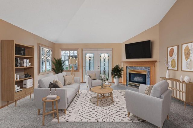 2909 Devonshire Circle E, Woodbury, MN 55125