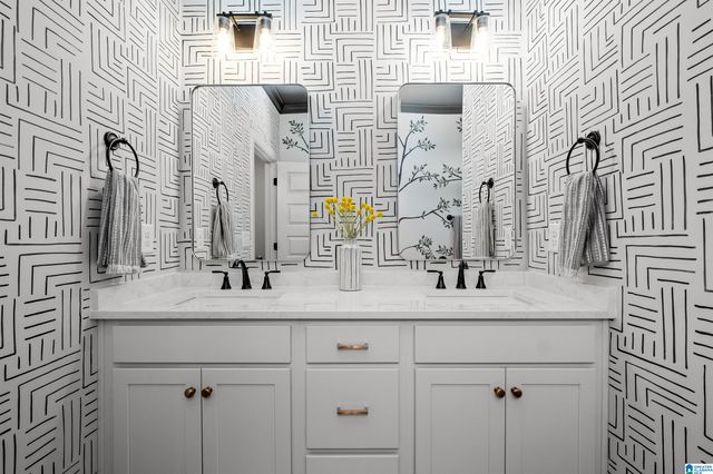 1616 BLACKRIDGE CIRCLE, Hoover, AL 35244