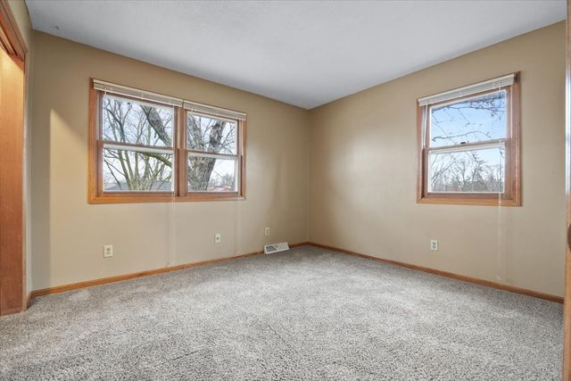 301 SE 2nd Street, Ankeny, IA 50021